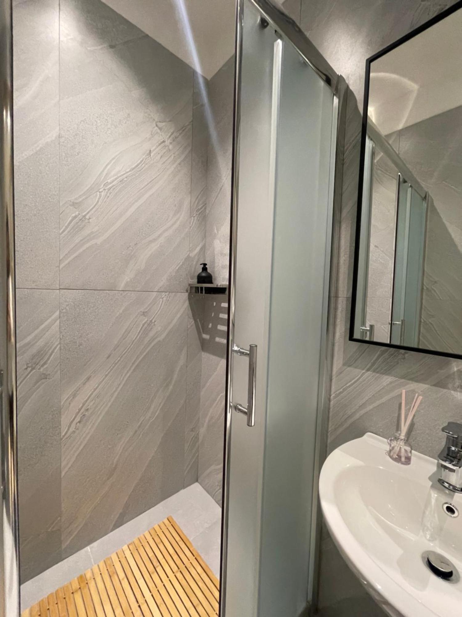 Pog Apartments Tirana Zewnętrze zdjęcie